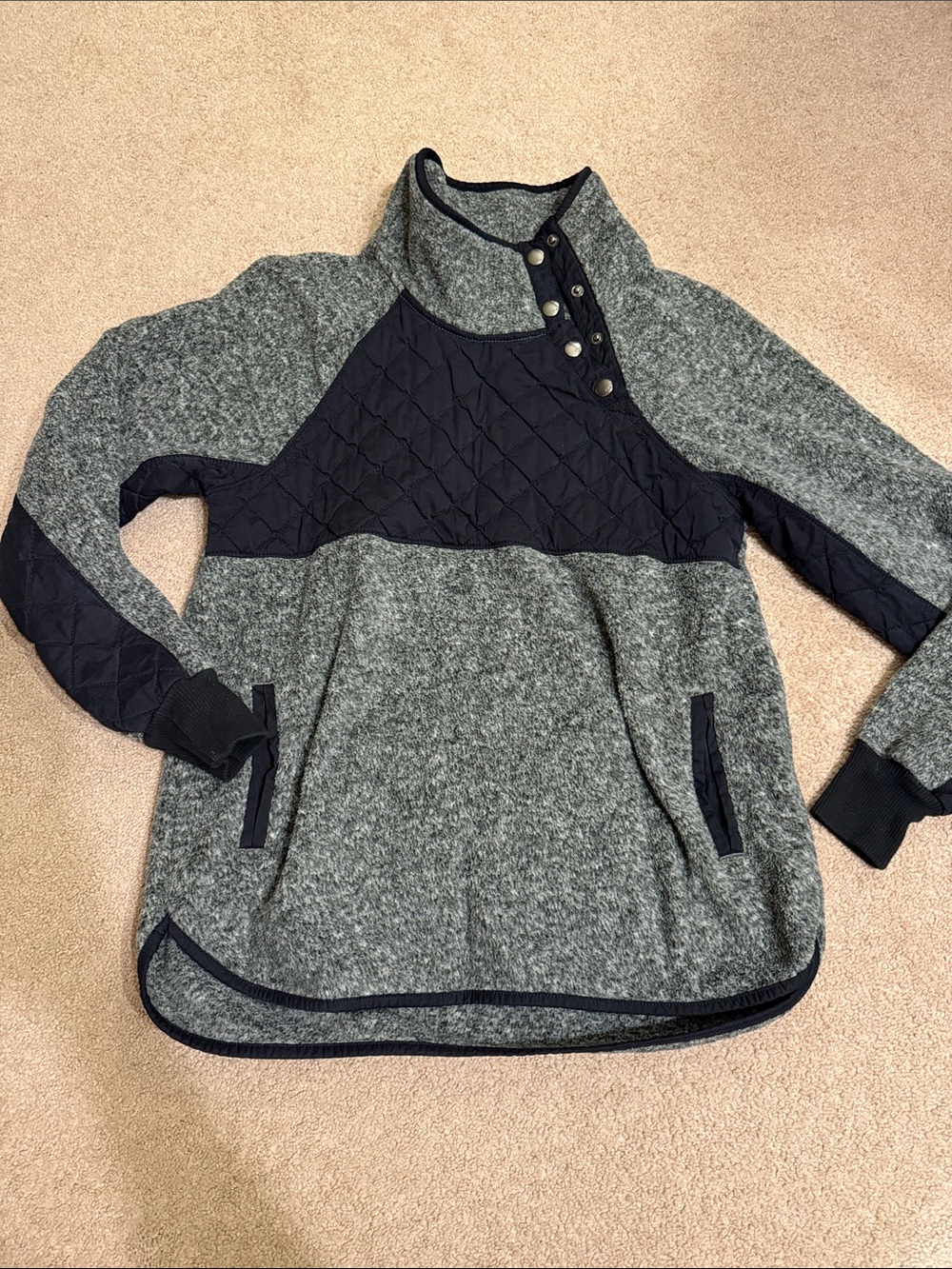 Women’s Abercrombie Quilted Panel Pullover Jacket - Gray & Navy